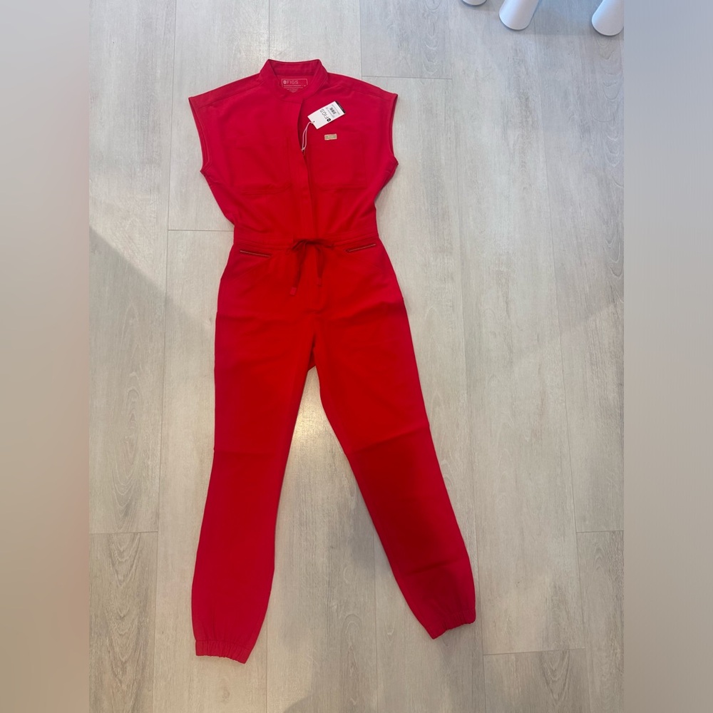 SUPERHERO POP RED Scrub Jumpsuit FIGS XS NWT